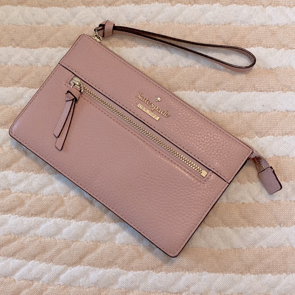 Kate Spade Blush Pink Wristlet